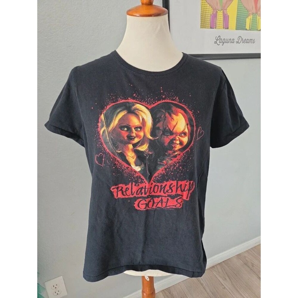 Chuckie black tshirt large Relationship Goals